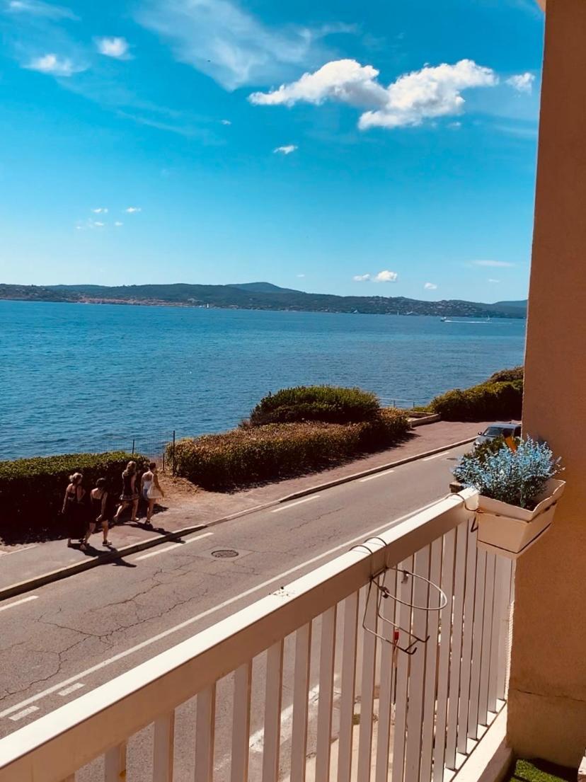 Apartamento Le Latania Sainte-Maxime Exterior foto