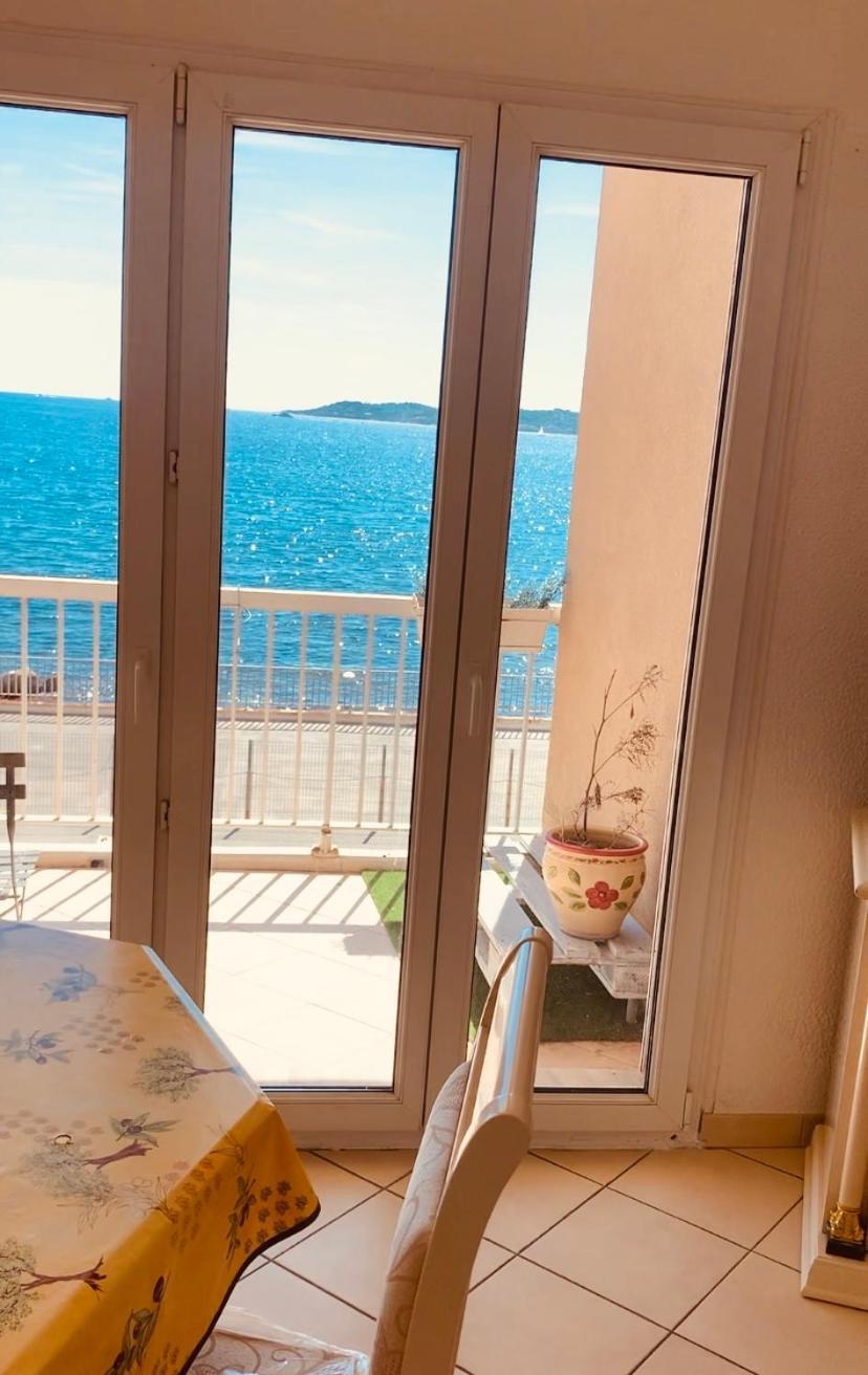 Apartamento Le Latania Sainte-Maxime Exterior foto
